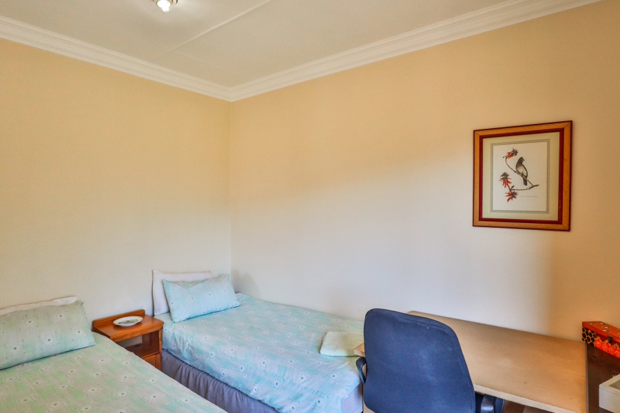 To Let 3 Bedroom Property for Rent in The Coves North West